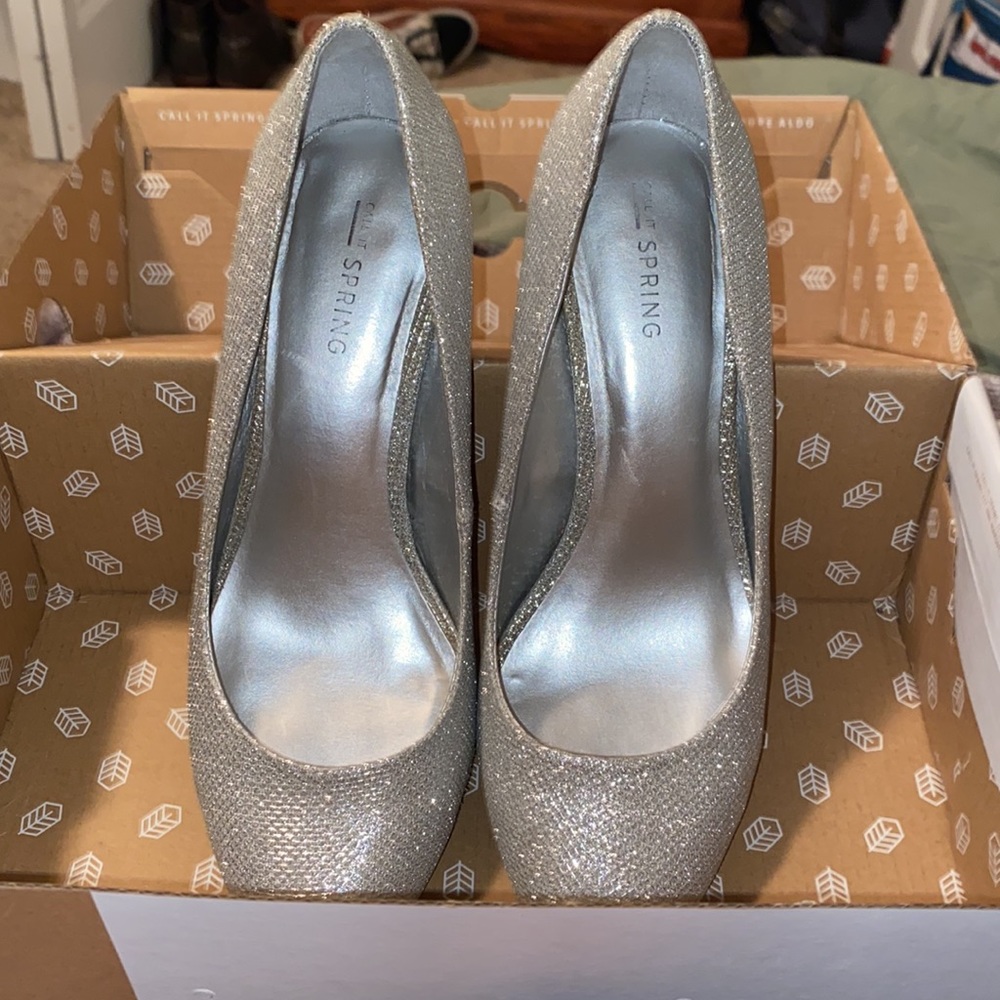 Call it Spring silver heels - Picture 3 of 5